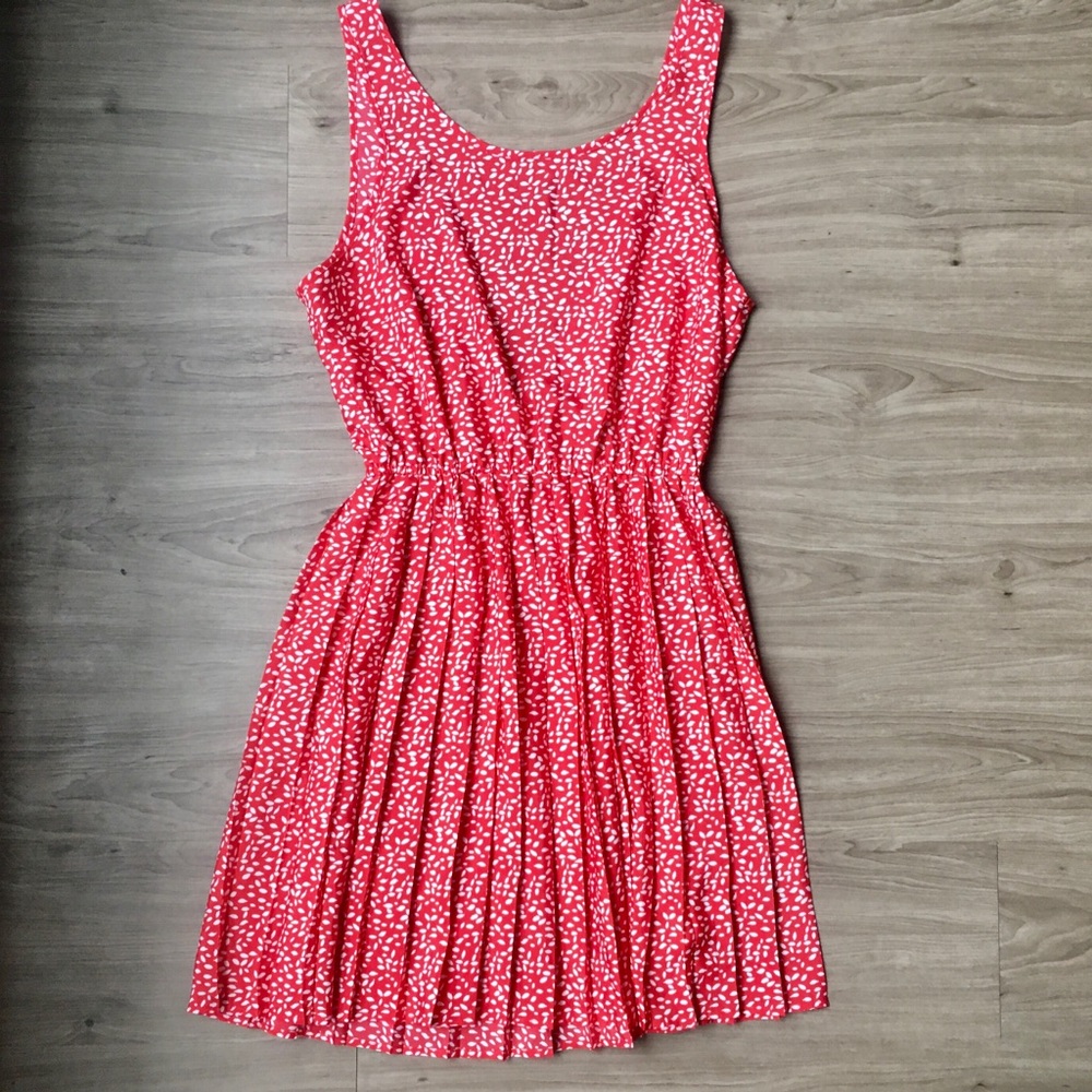 Open back pleated dress